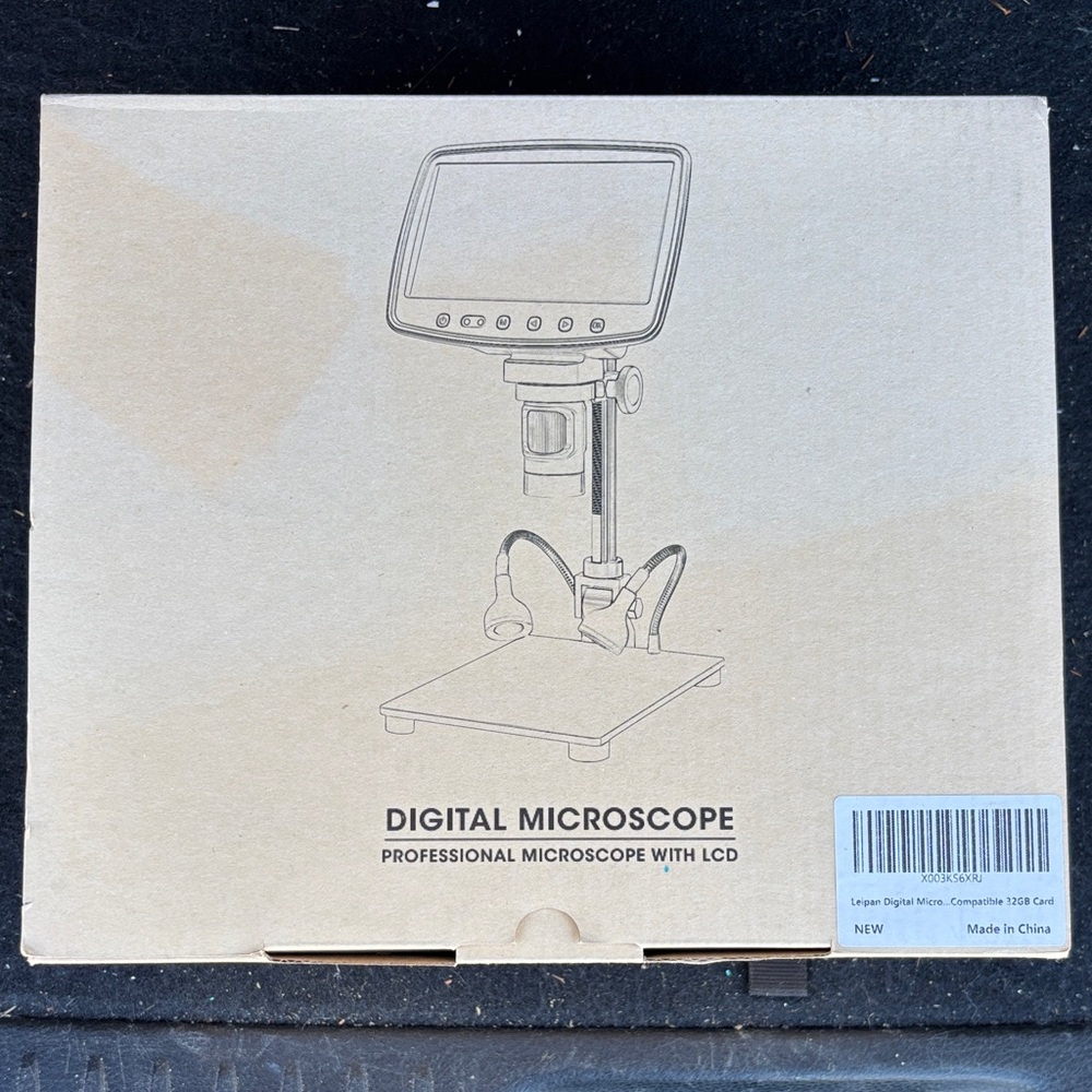 Digital Microscope with LCD - Black